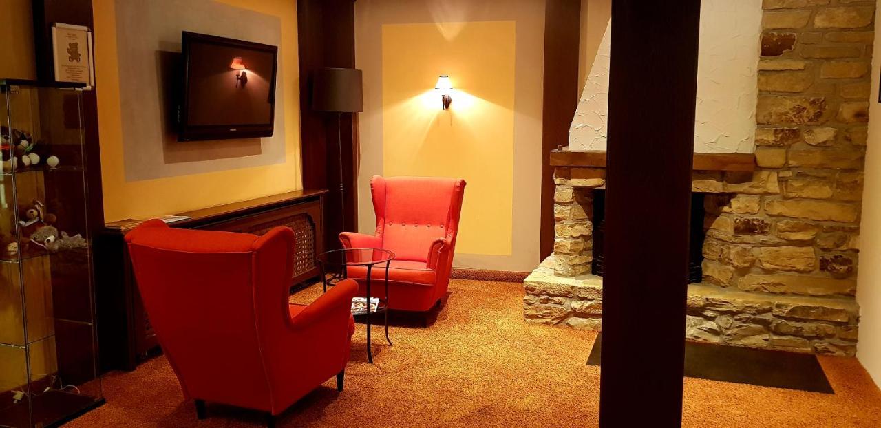 Hotel Baeren Лаймен Екстериор снимка
